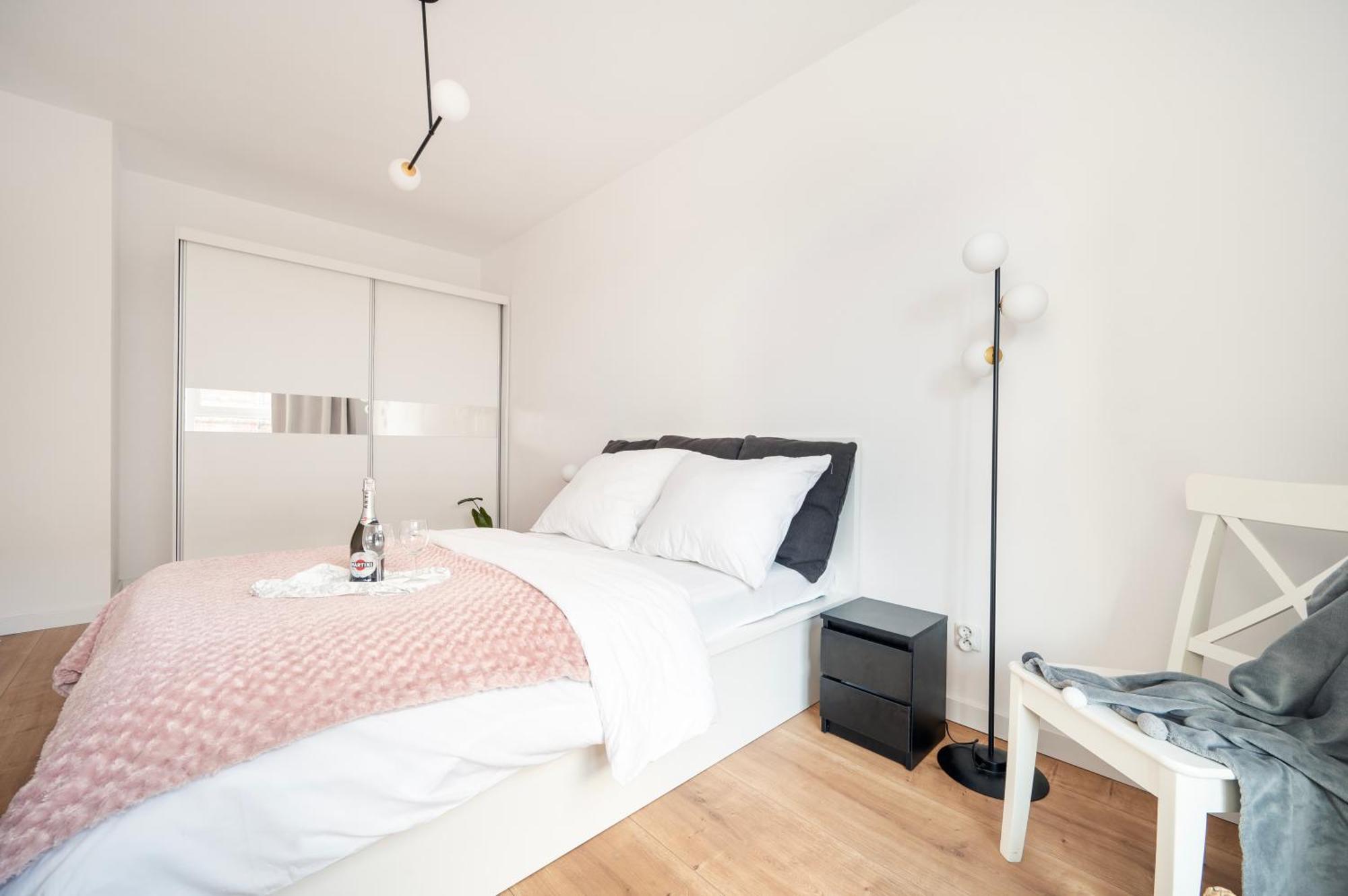 Komfortowe Apartamenty Z Garazem Na Milionowej Lódź Exterior foto